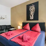 Residenz Bis 6 Gaeste , Bis 4 Gaeste, Elbflorenz Bis 2 Gaeste ドレスデン