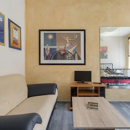 Residenz Bis 6 Gaeste , Bis 4 Gaeste, Elbflorenz Bis 2 Gaeste 公寓