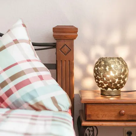 Residenz Bis 6 Gaeste , Bis 4 Gaeste, Elbflorenz Bis 2 Gaeste *