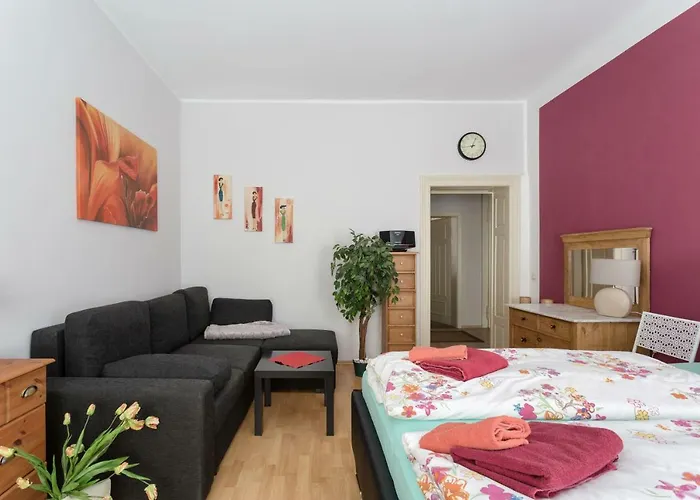 Residenz Bis 6 Gaeste , Bis 4 Gaeste, Elbflorenz Bis 2 Gaeste Διαμέρισμα *