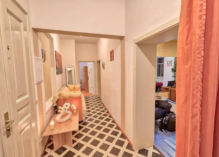 Residenz Bis 6 Gaeste , Bis 4 Gaeste, Elbflorenz Bis 2 Gaeste Dresde