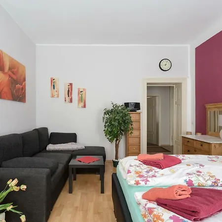 Residenz Bis 6 Gäste , Bis 4 Gäste, Elbflorenz Bis 2 Gäste Apartment *